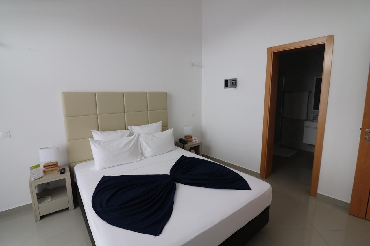 Vista Mar Hotel Тарафал Екстериор снимка
